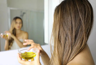 Pflegendes Haaröl: Mit natürlichen Inhaltsstoffen wieder Glanz und Vitalität ins Haar bringen